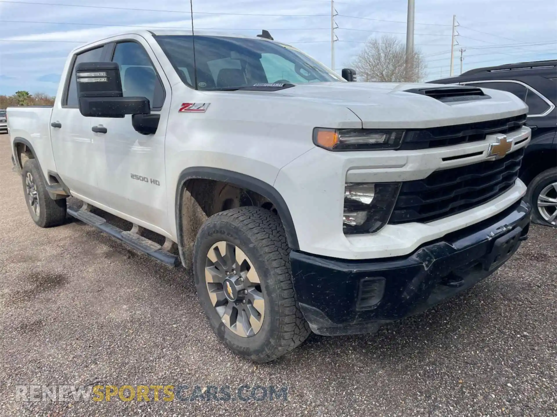 2 Photograph of a damaged car 1GC1YMEY0RF328631 CHEVROLET SILVERADO 2024