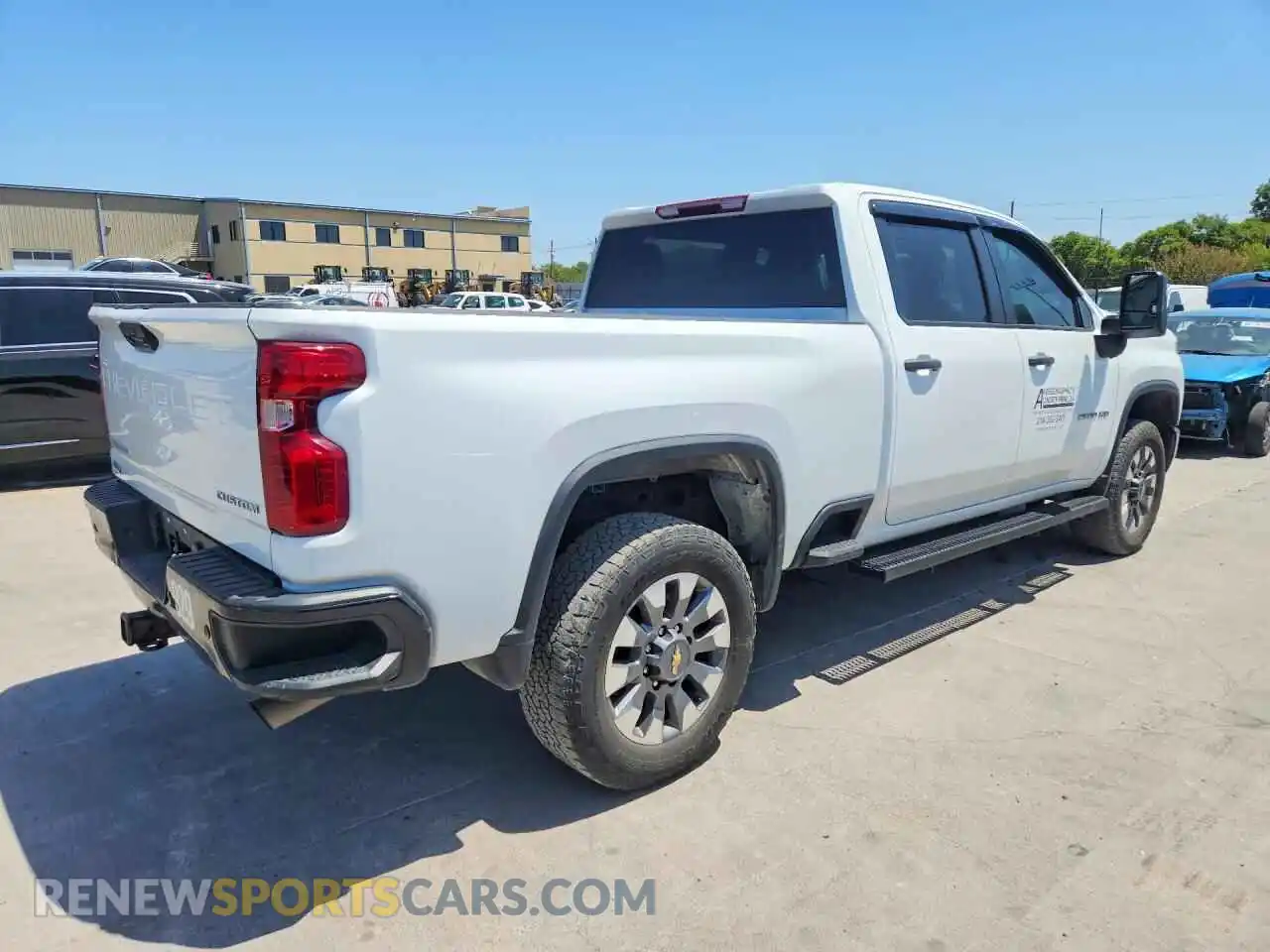 3 Фотография поврежденного автомобиля 1GC4WME79RF369673 CHEVROLET SILVERADO 2024
