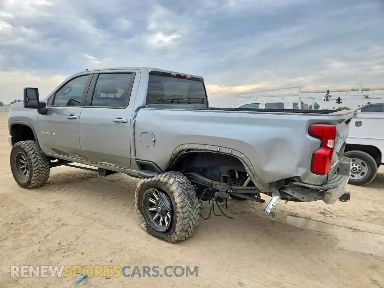 2 Photograph of a damaged car 1GC4YNEY3RF142245 CHEVROLET SILVERADO 2024
