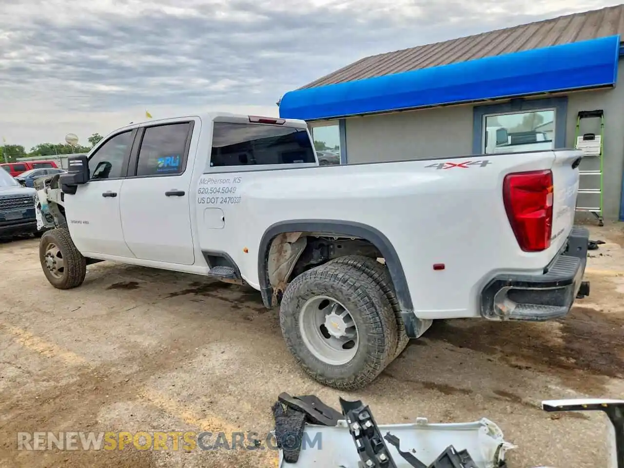 2 Photograph of a damaged car 1GC4YSEY5RF283414 CHEVROLET SILVERADO 2024