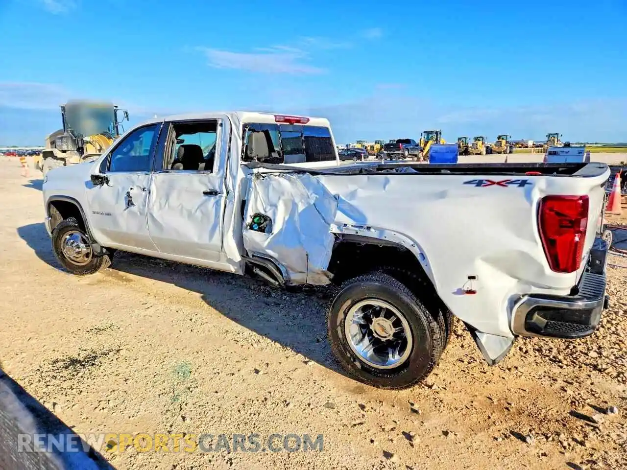 2 Photograph of a damaged car 1GC4YUEY7RF351319 CHEVROLET SILVERADO 2024