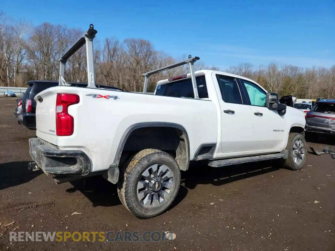 3 Photograph of a damaged car 1GC5YME73RF117688 CHEVROLET SILVERADO 2024