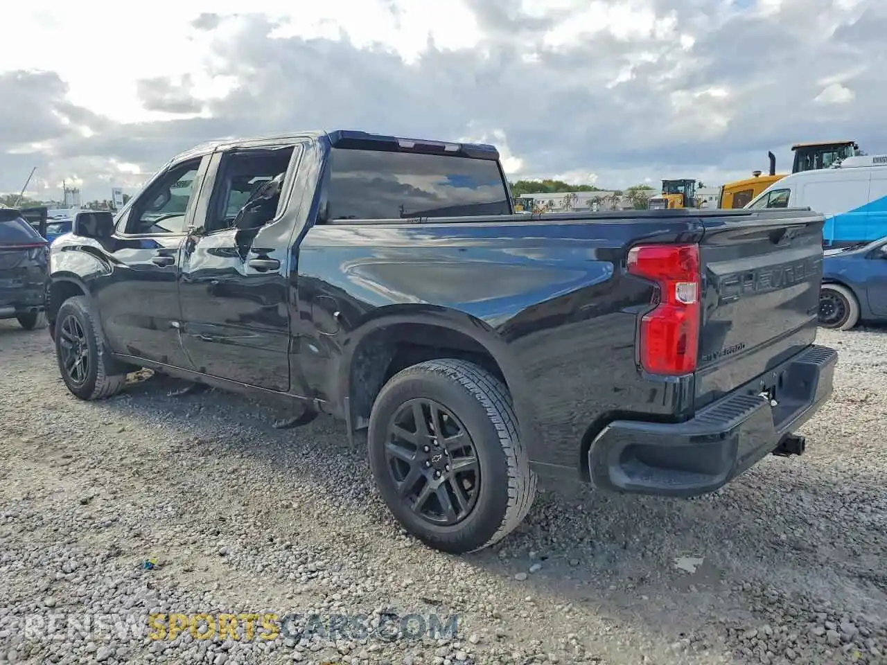 2 Фотография поврежденного автомобиля 1GCPABEK1RZ230558 CHEVROLET SILVERADO 2024