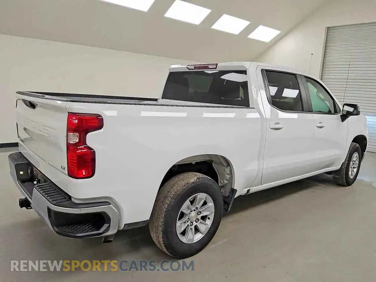 3 Photograph of a damaged car 1GCPACEK6RZ349728 CHEVROLET SILVERADO 2024