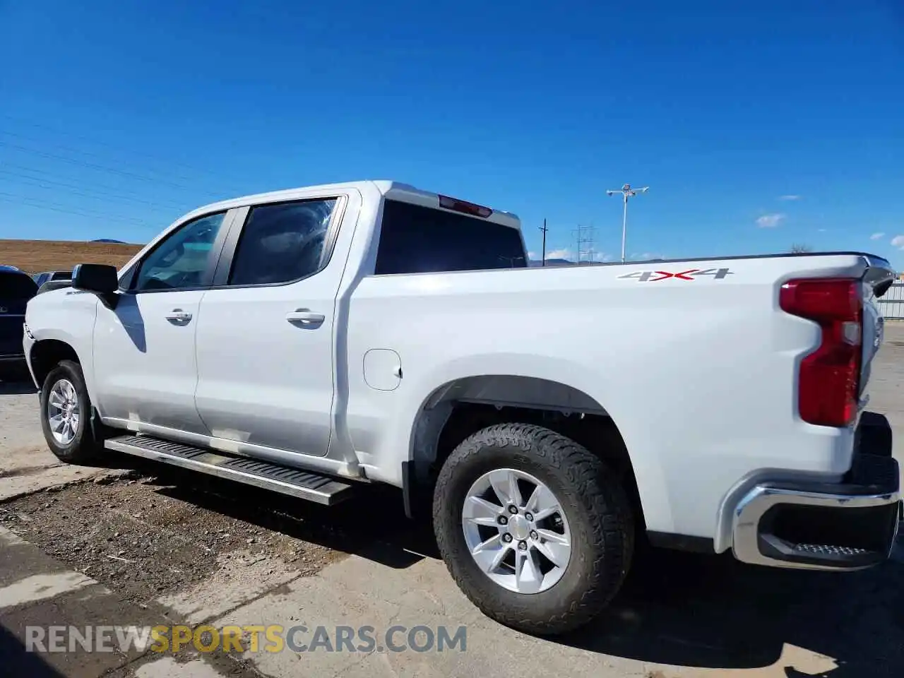 2 Photograph of a damaged car 1GCPDDEK1RZ406320 CHEVROLET SILVERADO 2024