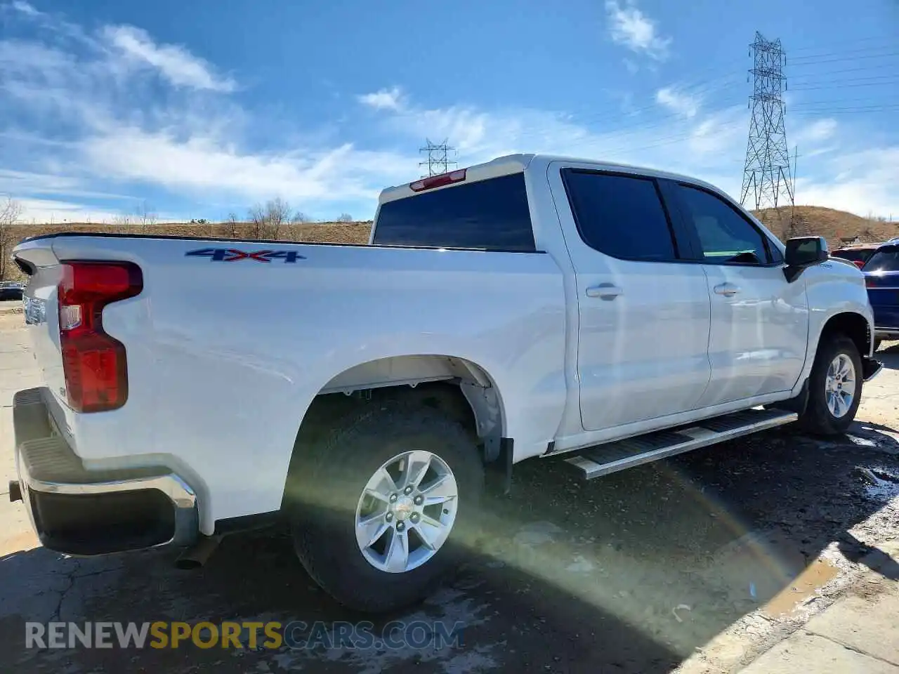 3 Photograph of a damaged car 1GCPDDEK1RZ406320 CHEVROLET SILVERADO 2024