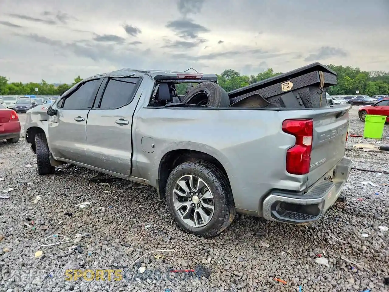2 Photograph of a damaged car 1GCUDDED1RZ128572 CHEVROLET SILVERADO 2024
