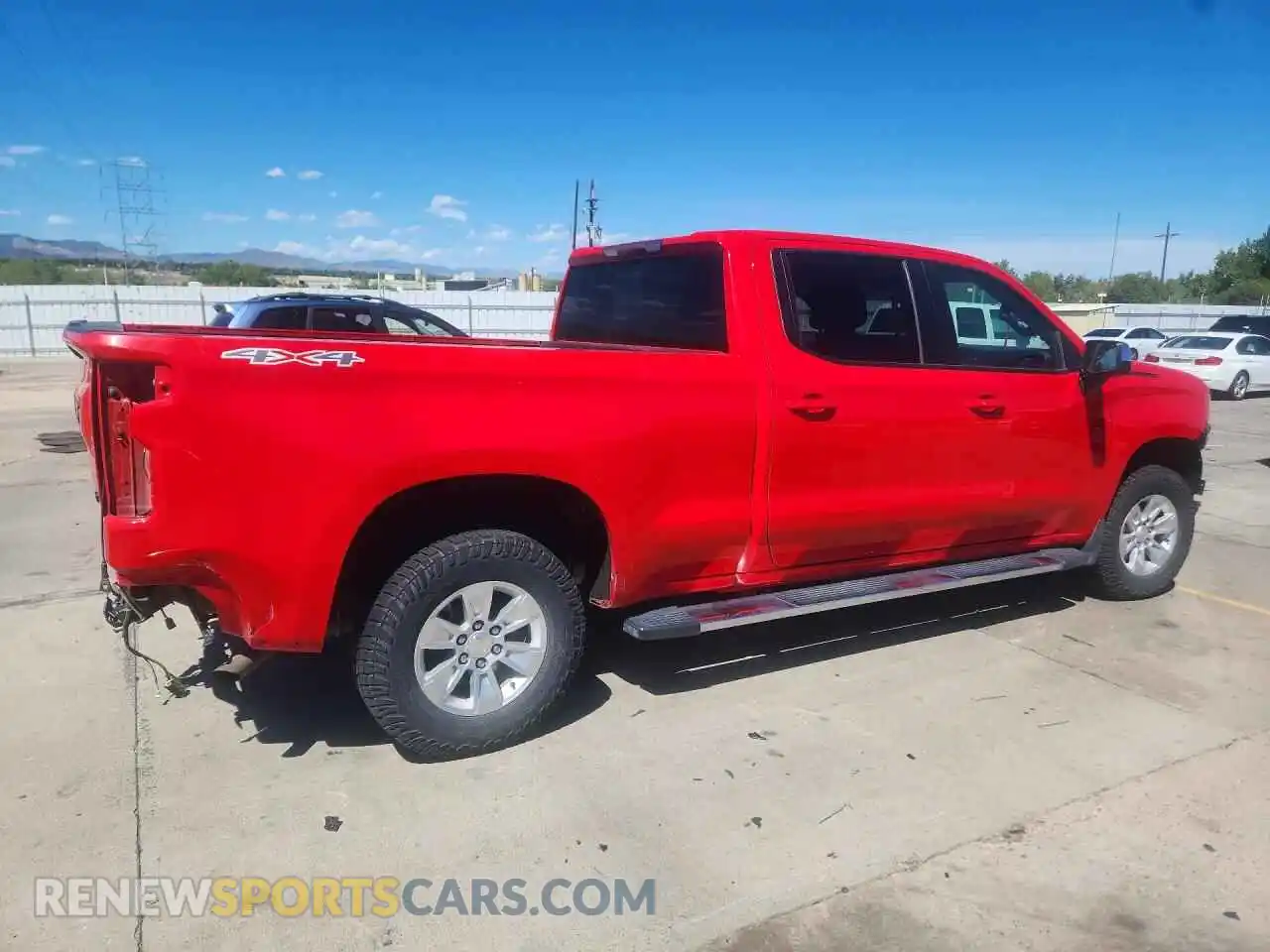 3 Фотография поврежденного автомобиля 1GCUDDED1RZ214030 CHEVROLET SILVERADO 2024
