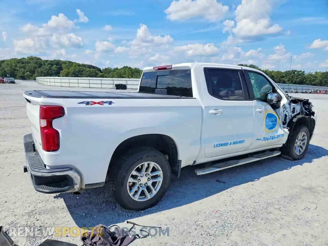 3 Фотография поврежденного автомобиля 1GCUDDED5RZ355537 CHEVROLET SILVERADO 2024
