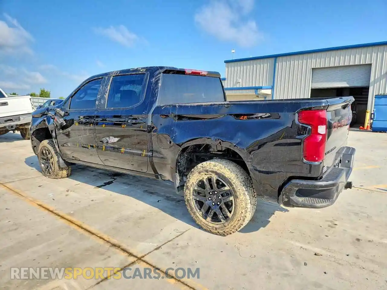 2 Photograph of a damaged car 1GCUDEE85RZ242468 CHEVROLET SILVERADO 2024