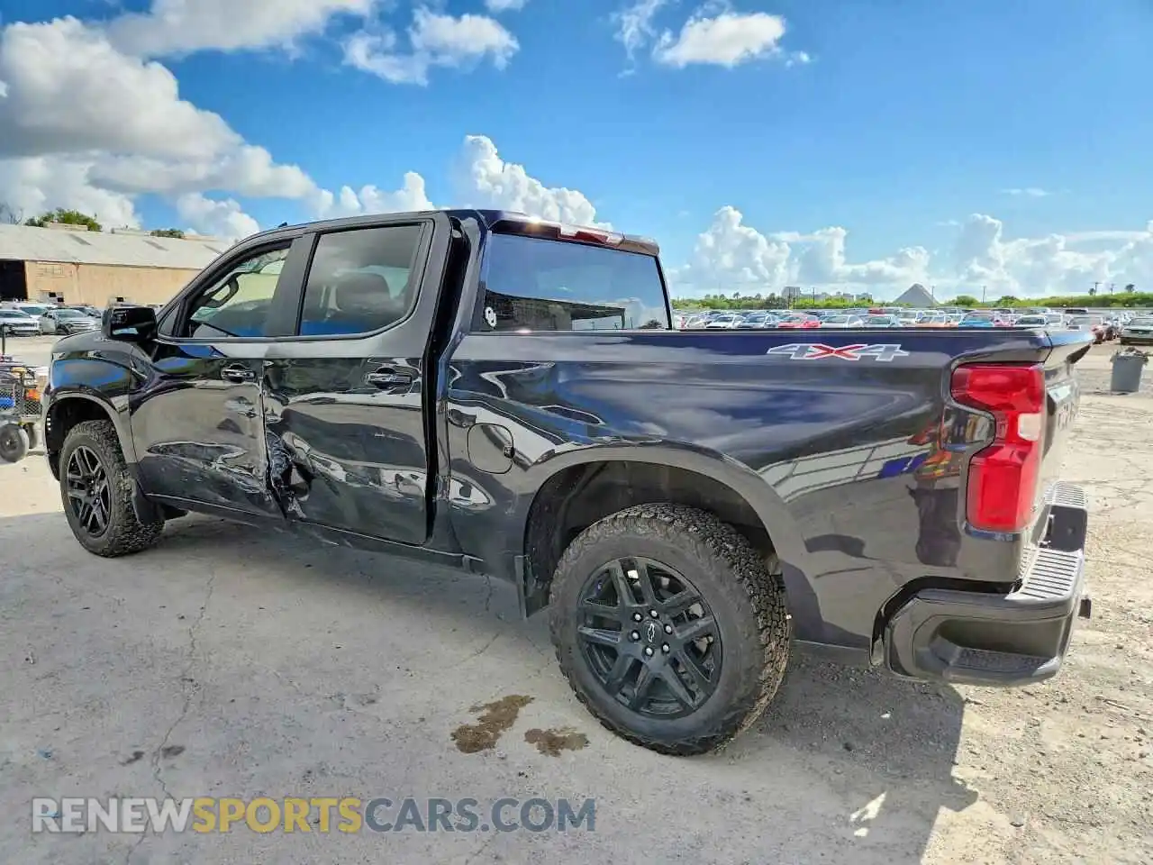 3 Photograph of a damaged car 1GCUDEE87RZ151976 CHEVROLET SILVERADO 2024