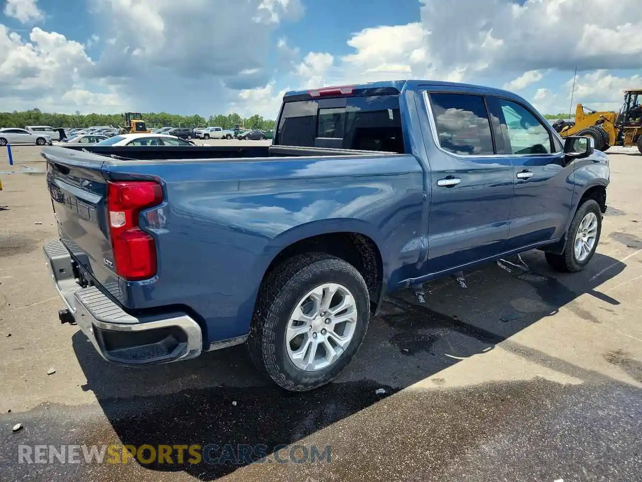 3 Photograph of a damaged car 1GCUDGED5RZ305917 CHEVROLET SILVERADO 2024