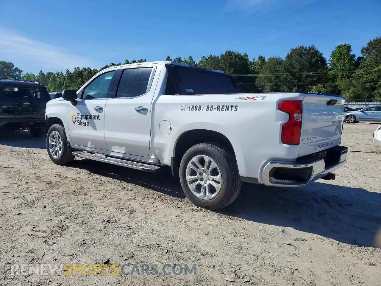 2 fotografías del automóvil dañado 1GCUDGED8RZ291253 CHEVROLET SILVERADO 2024