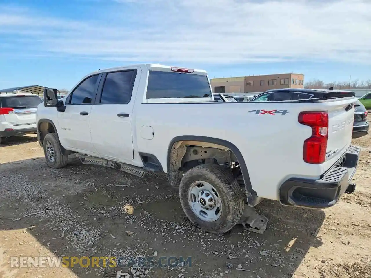 2 Photograph of a damaged car 2GC4YLEY6R1139495 CHEVROLET SILVERADO 2024