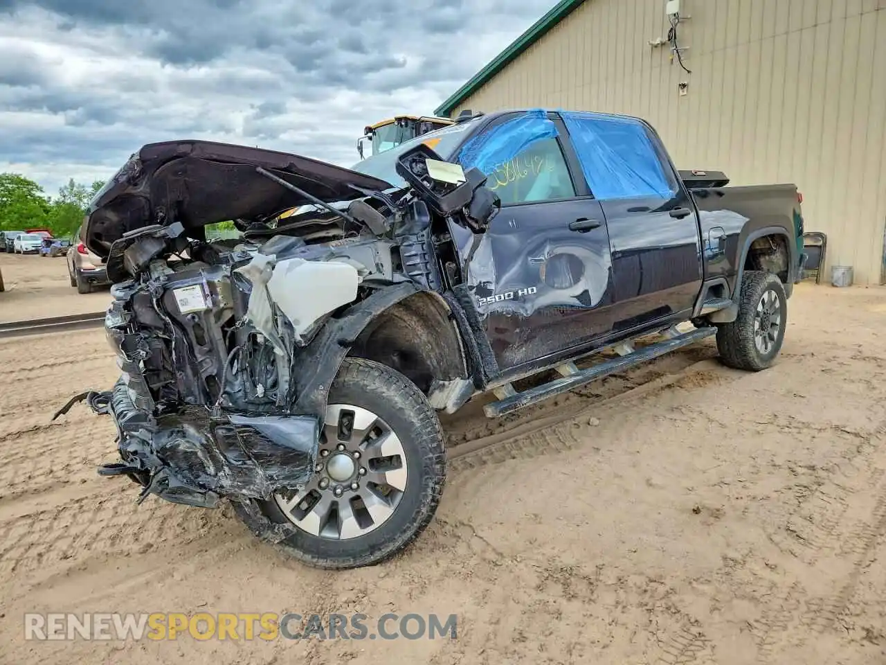 1 Photograph of a damaged car 2GC4YME72R1123615 CHEVROLET SILVERADO 2024