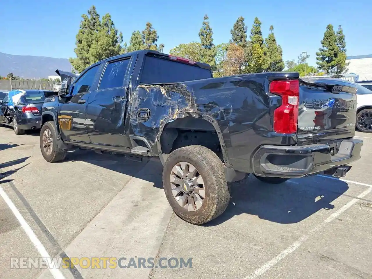 2 Photograph of a damaged car 2GC4YME77R1263899 CHEVROLET SILVERADO 2024