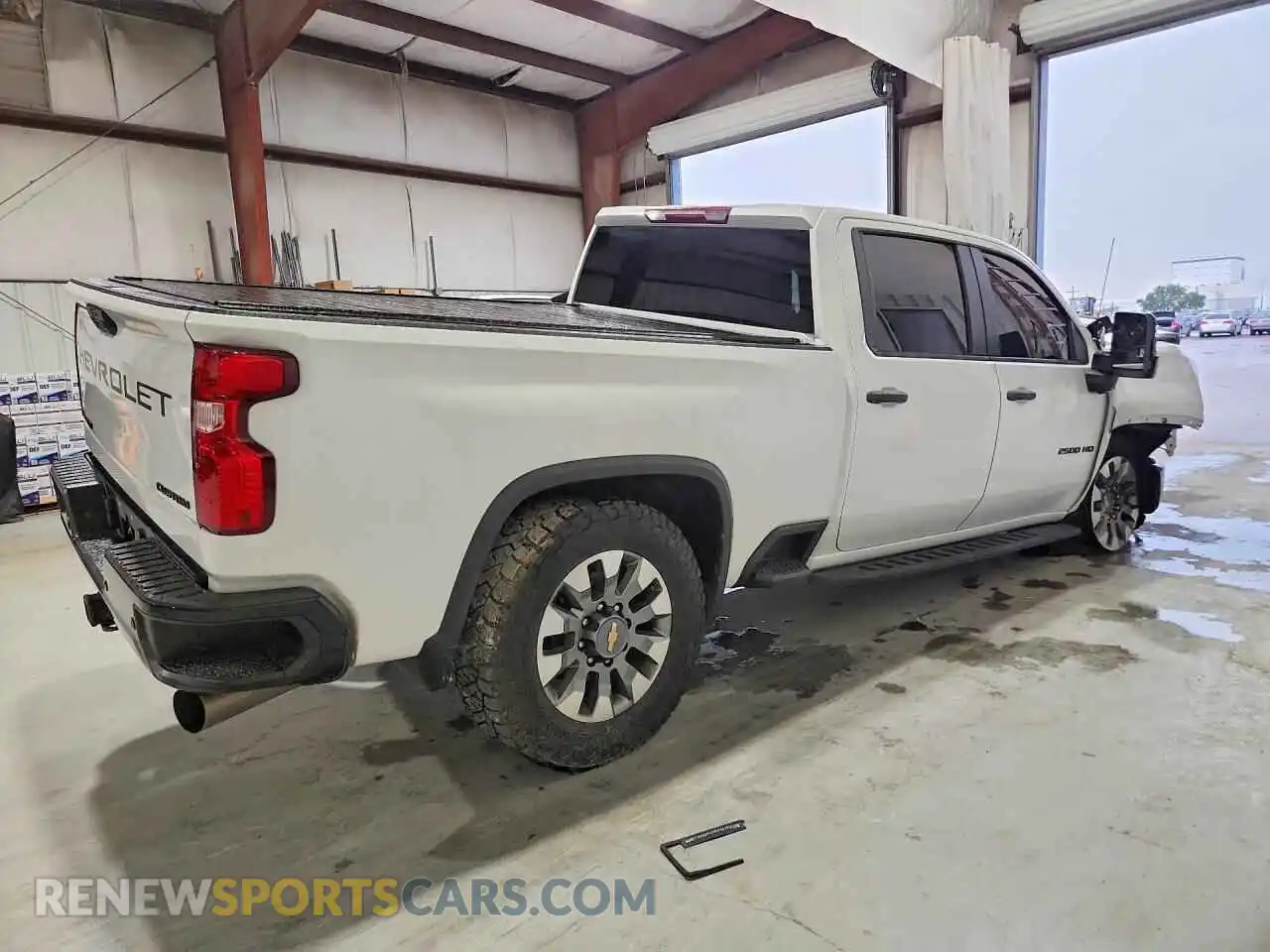 3 Photograph of a damaged car 2GC4YMEY2R1120934 CHEVROLET SILVERADO 2024