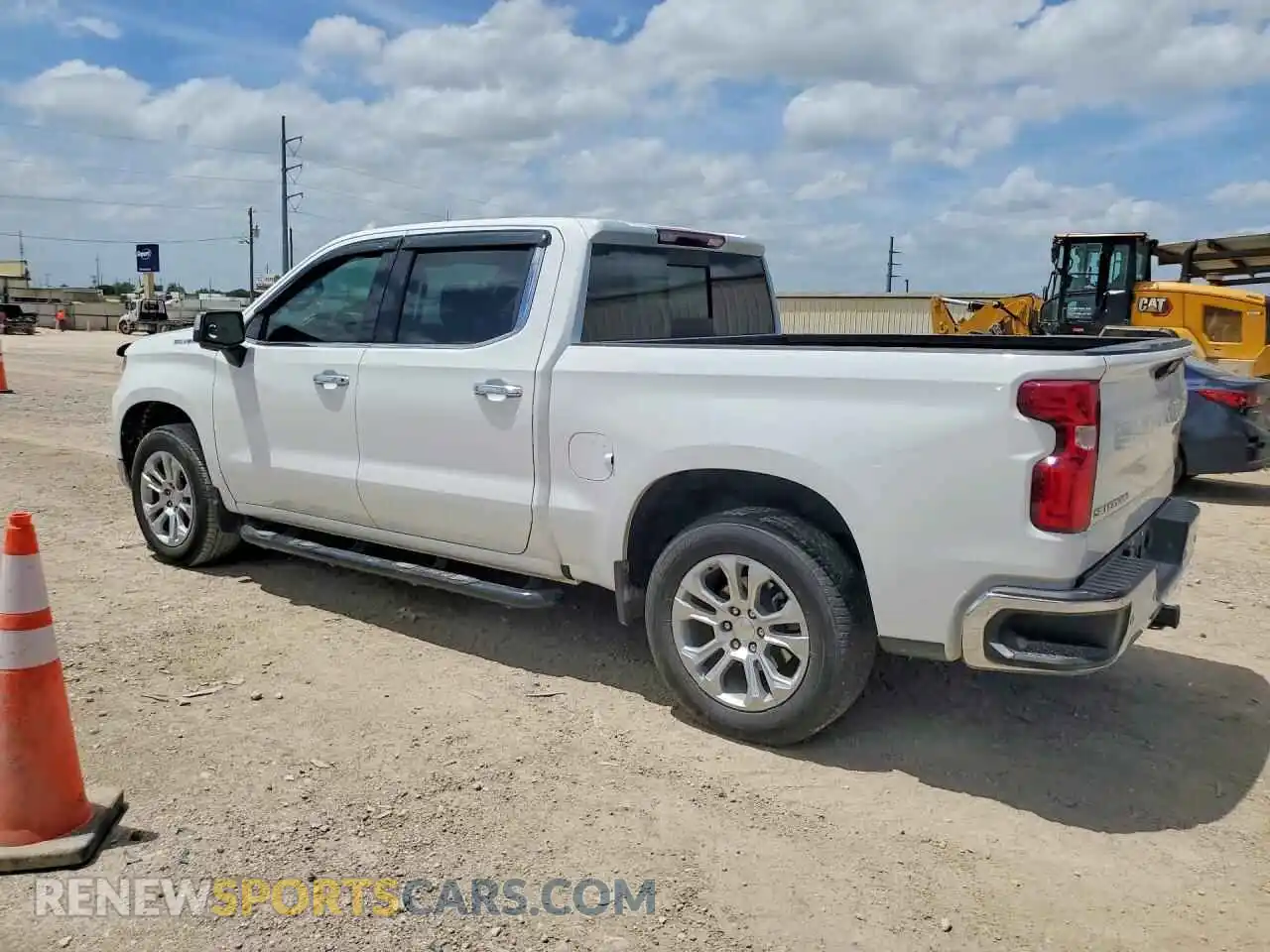 2 Photograph of a damaged car 2GCPAEEDXR1157248 CHEVROLET SILVERADO 2024