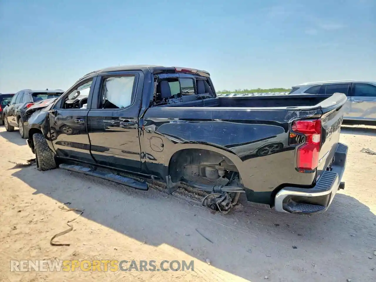 2 Photograph of a damaged car 2GCUDDED4R1266874 CHEVROLET SILVERADO 2024