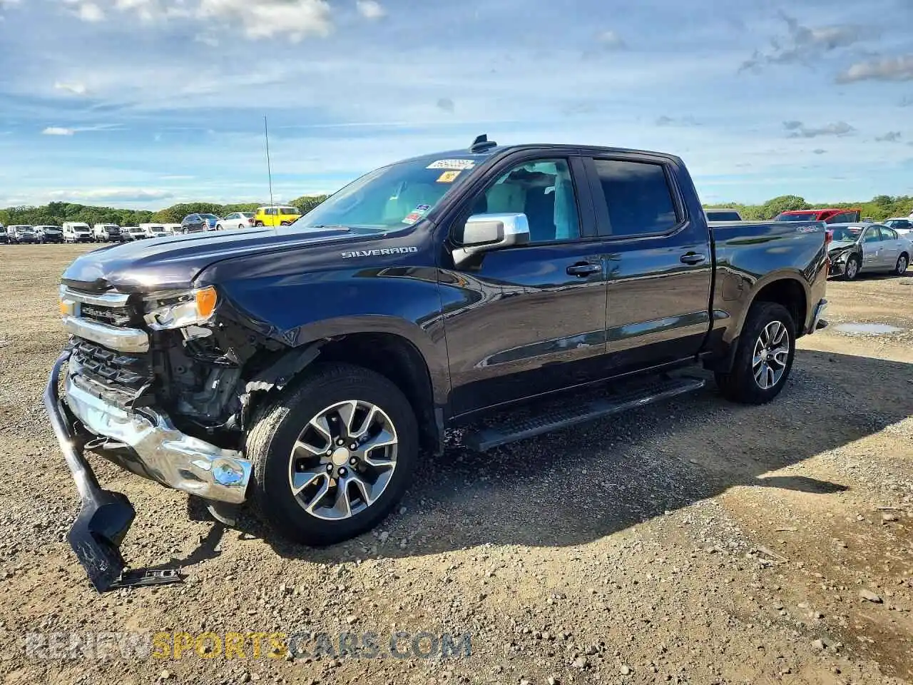 1 Фотография поврежденного автомобиля 2GCUDDED5R1137333 CHEVROLET SILVERADO 2024