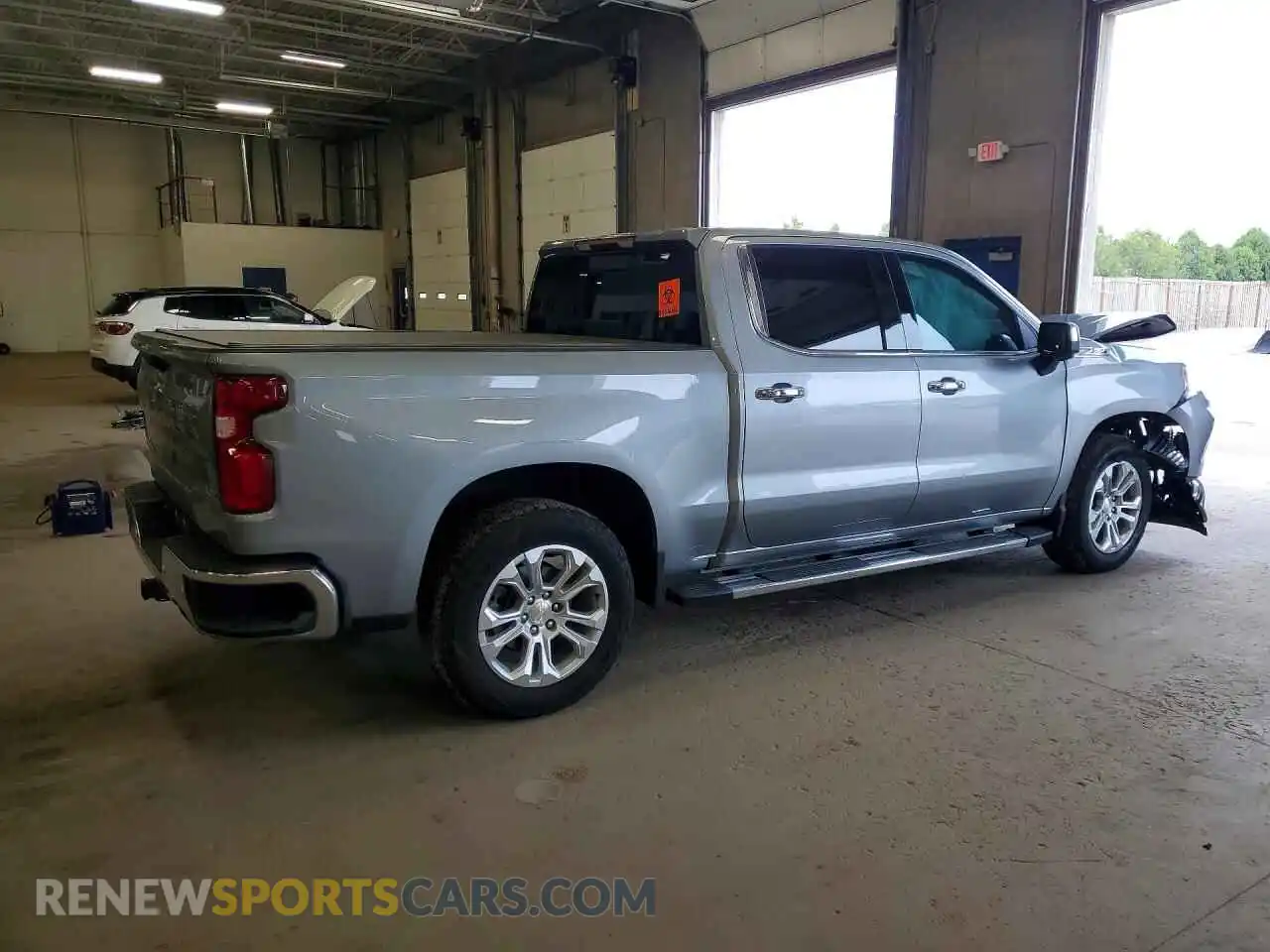 3 Photograph of a damaged car 2GCUDGED2R1245118 CHEVROLET SILVERADO 2024