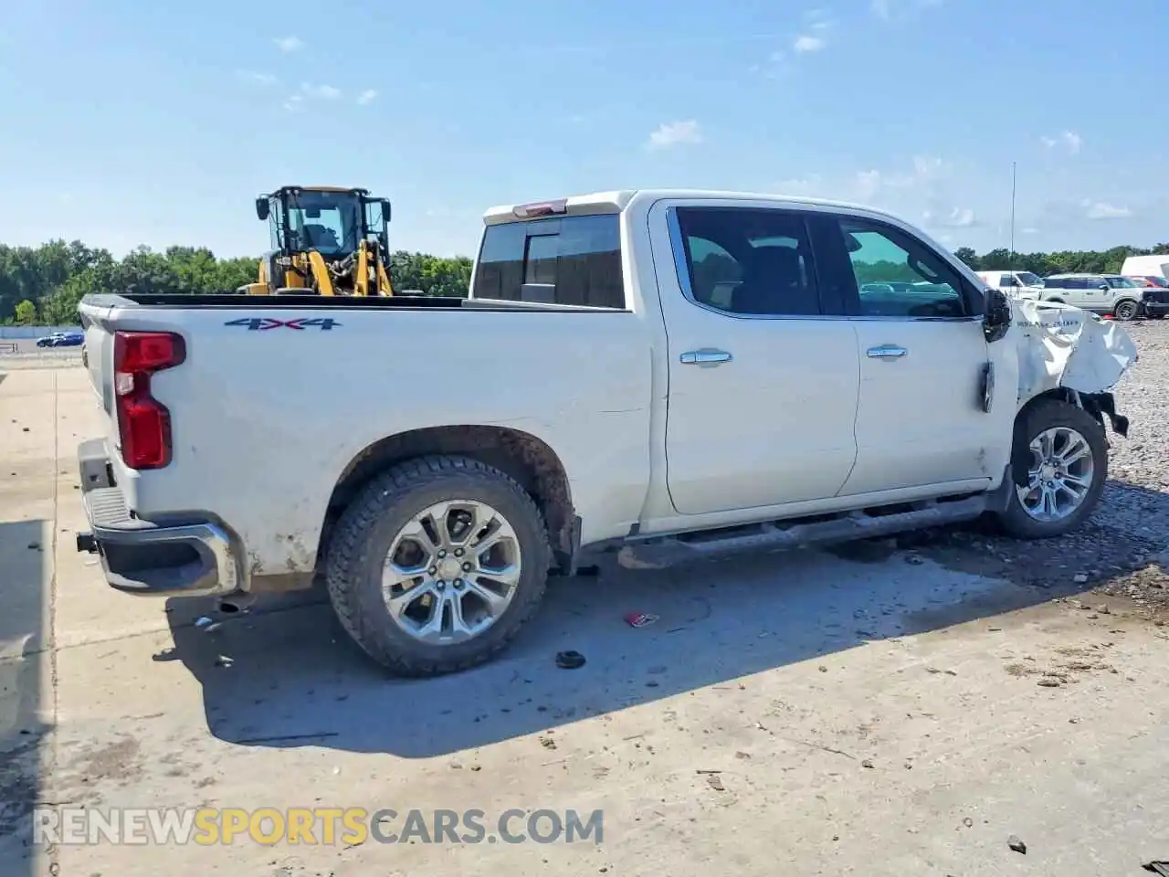 3 Photograph of a damaged car 2GCUDGEDXR1200489 CHEVROLET SILVERADO 2024