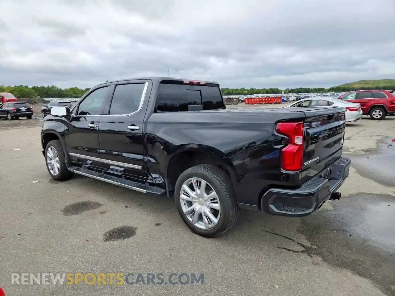2 Photograph of a damaged car 2GCUDJED1R1177259 CHEVROLET SILVERADO 2024