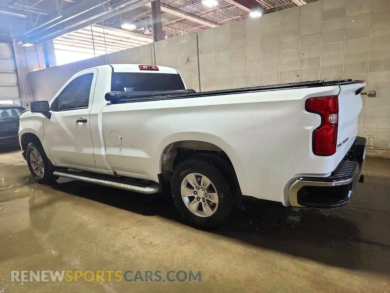 2 Photograph of a damaged car 3GCNAAEDXRG357604 CHEVROLET SILVERADO 2024