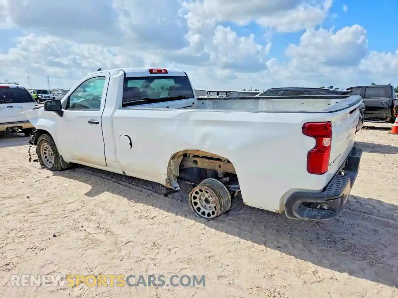 2 Photograph of a damaged car 3GCNAAEK5RG258932 CHEVROLET SILVERADO 2024