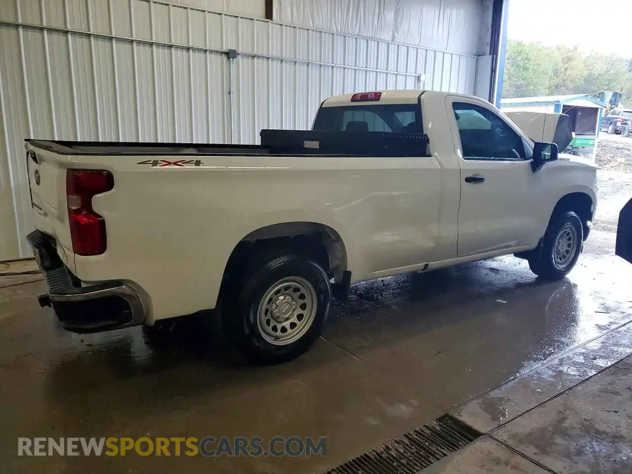 3 Photograph of a damaged car 3GCNDAED8RG309011 CHEVROLET SILVERADO 2024