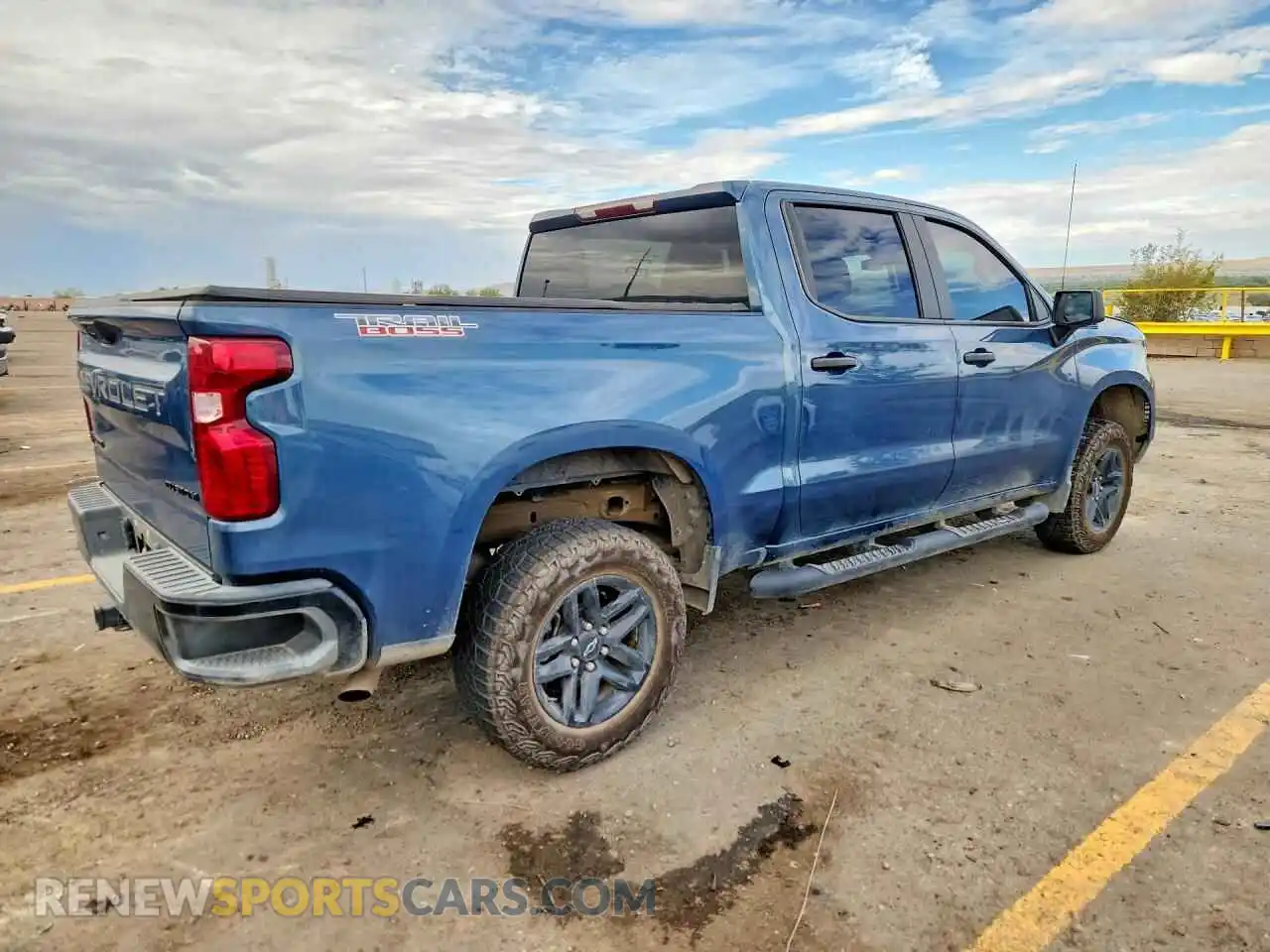 3 fotografías del automóvil dañado 3GCPDCEK4RG208082 CHEVROLET SILVERADO 2024