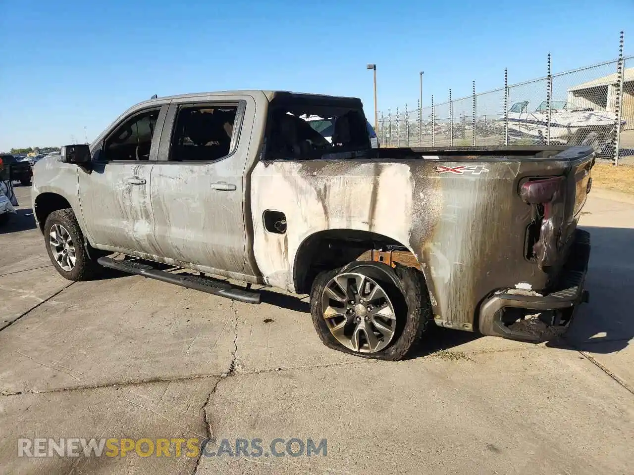 2 Photograph of a damaged car 3GCPDDEK6RG244863 CHEVROLET SILVERADO 2024