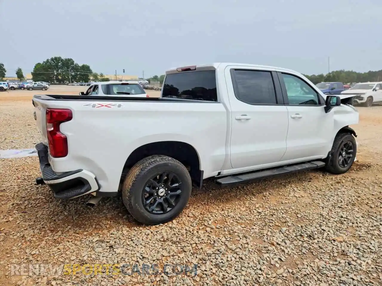 3 Photograph of a damaged car 3GCPDEEK1RG256926 CHEVROLET SILVERADO 2024