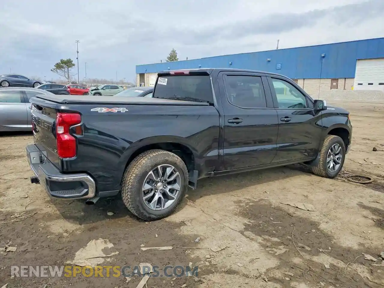 3 Photograph of a damaged car 3GCPDKEK0RG388882 CHEVROLET SILVERADO 2024