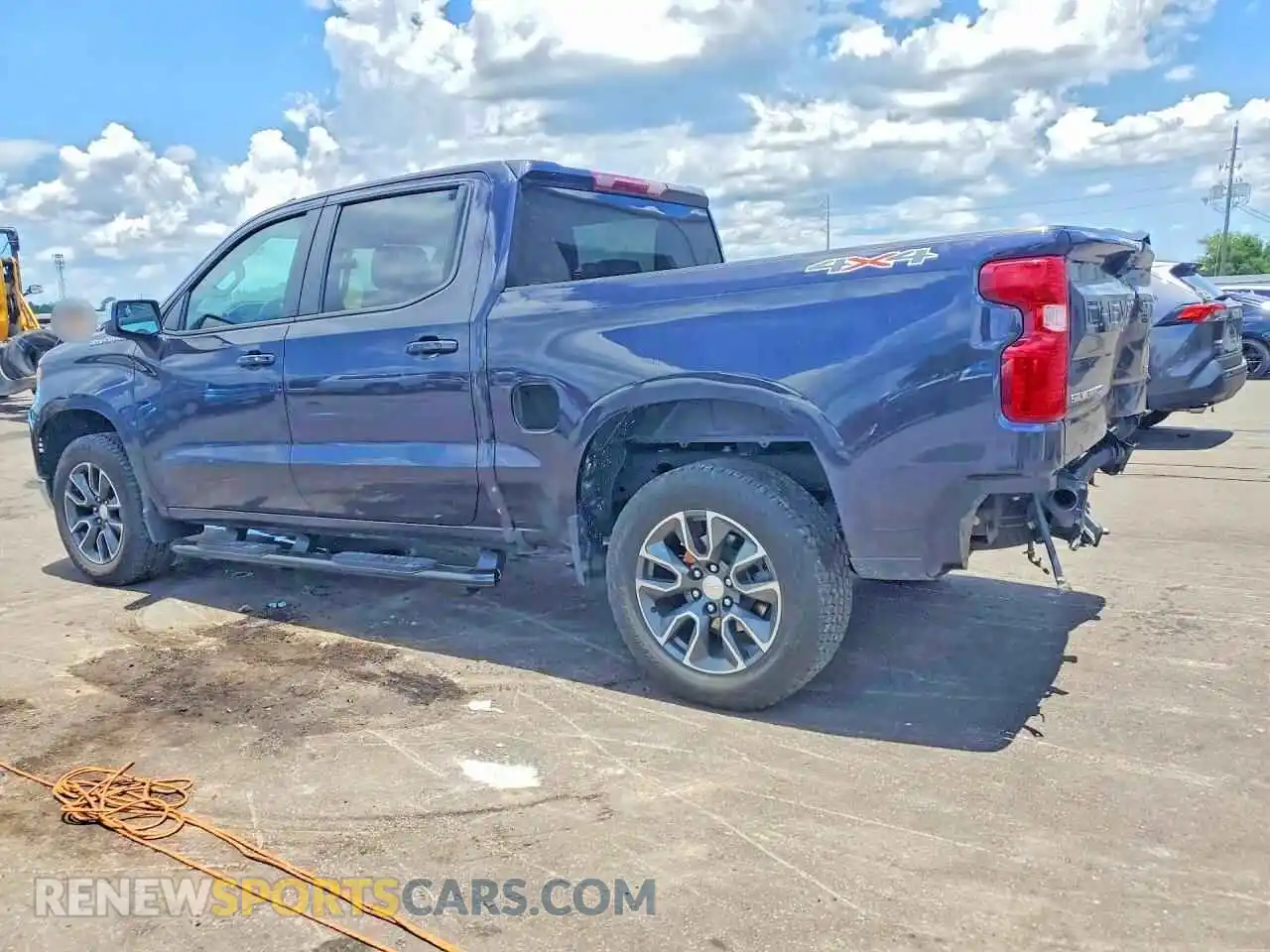 2 Photograph of a damaged car 3GCPDKEK6RG220356 CHEVROLET SILVERADO 2024