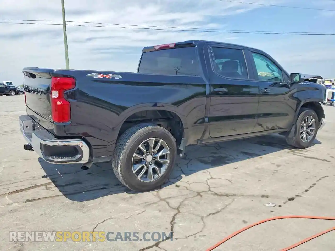 3 Photograph of a damaged car 3GCPDKEK9RG121563 CHEVROLET SILVERADO 2024