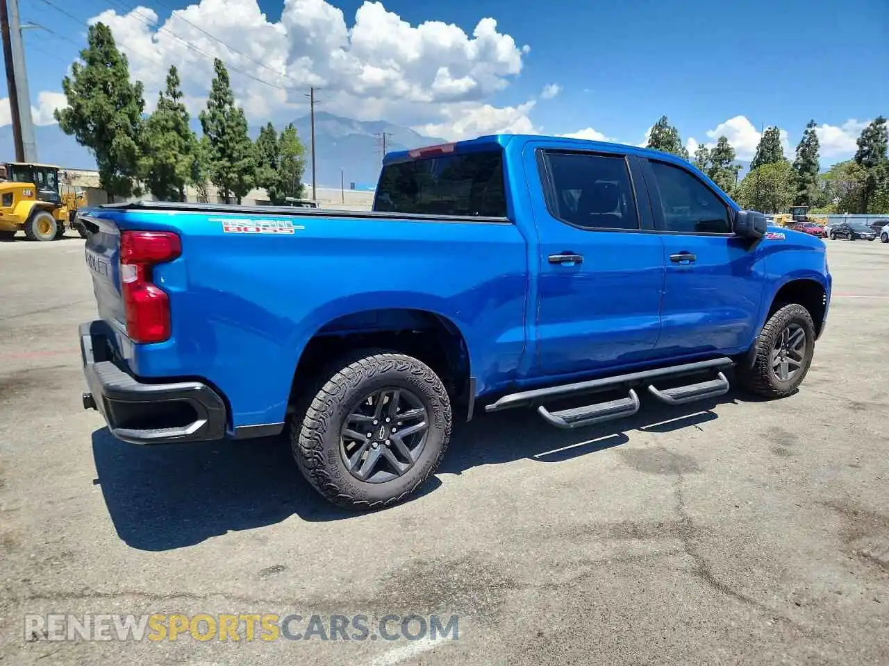 3 Photograph of a damaged car 3GCUDCE83RG181853 CHEVROLET SILVERADO 2024