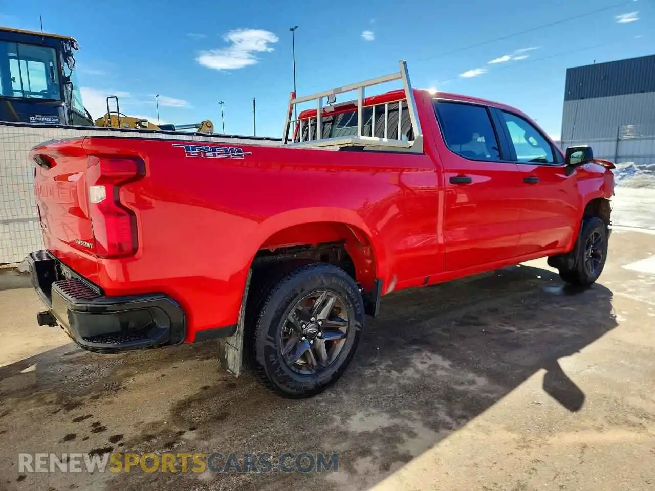 3 Photograph of a damaged car 3GCUDCED1RG299929 CHEVROLET SILVERADO 2024
