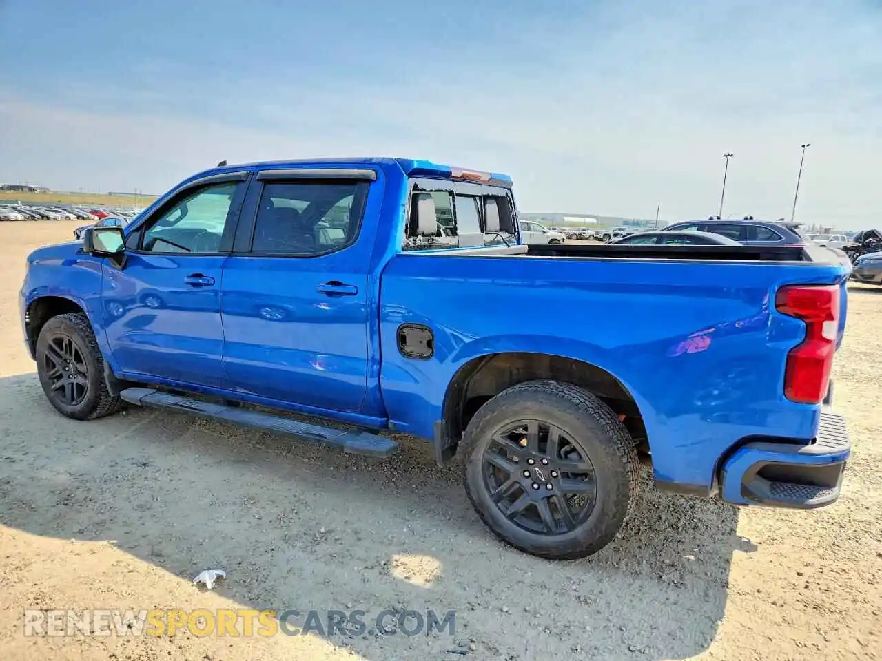 2 Photograph of a damaged car 3GCUDEED9RG251302 CHEVROLET SILVERADO 2024