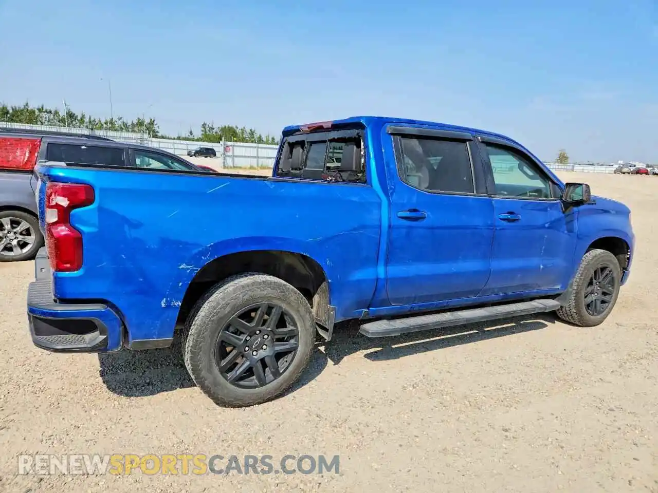 3 Photograph of a damaged car 3GCUDEED9RG251302 CHEVROLET SILVERADO 2024