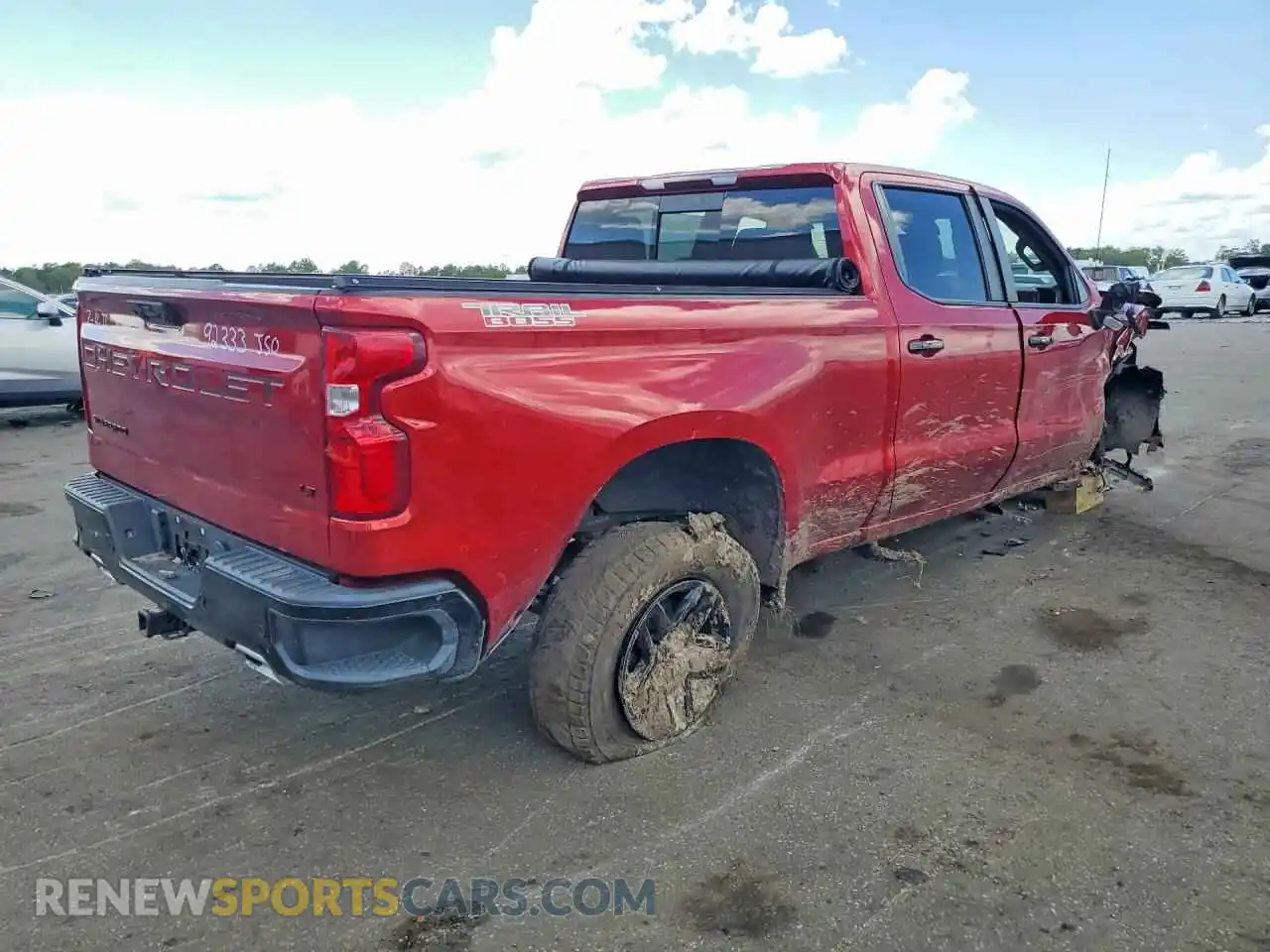 3 fotografías del automóvil dañado 3GCUDFE84RG103406 CHEVROLET SILVERADO 2024
