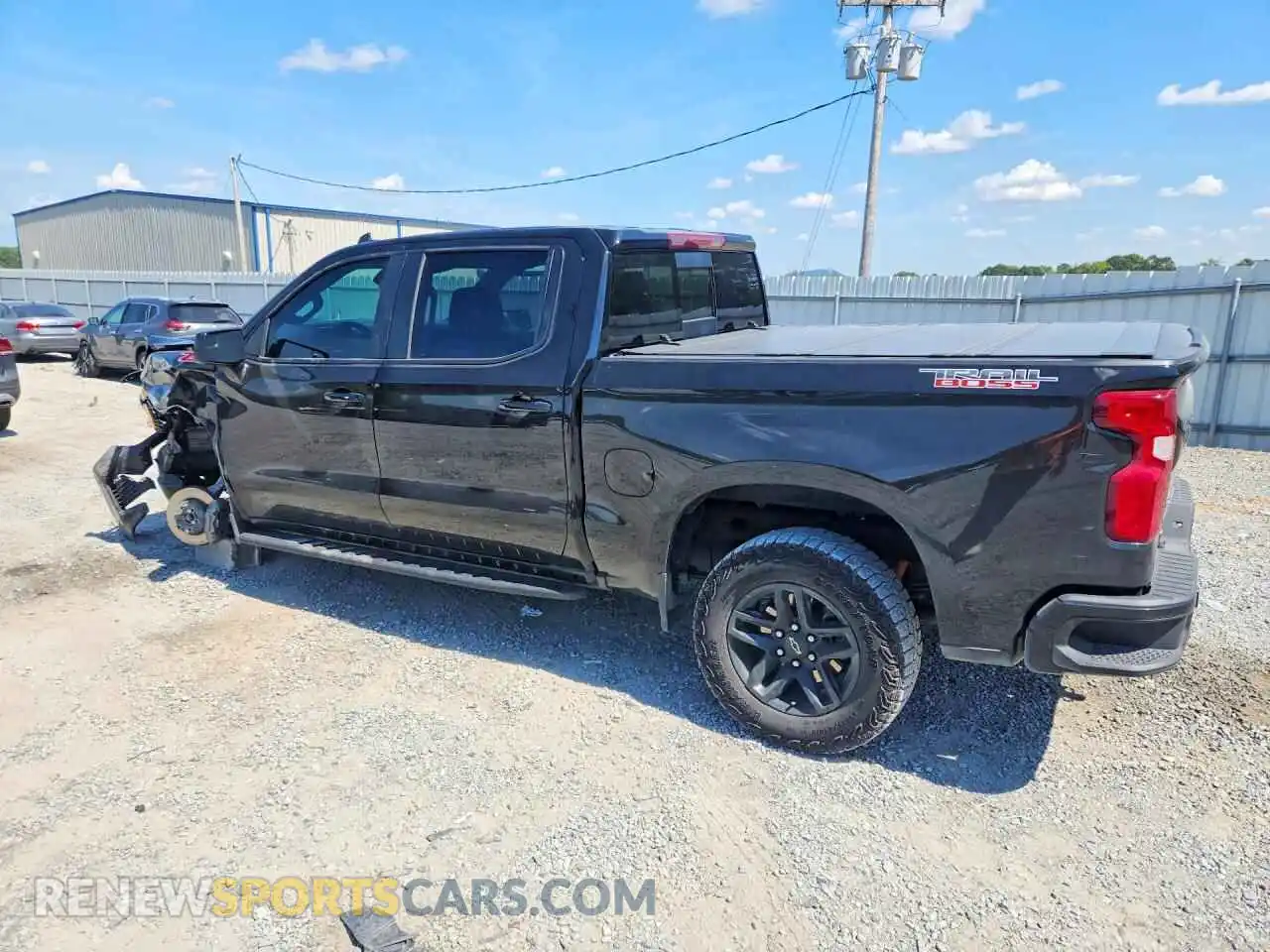 2 Photograph of a damaged car 3GCUDFED9RG451389 CHEVROLET SILVERADO 2024