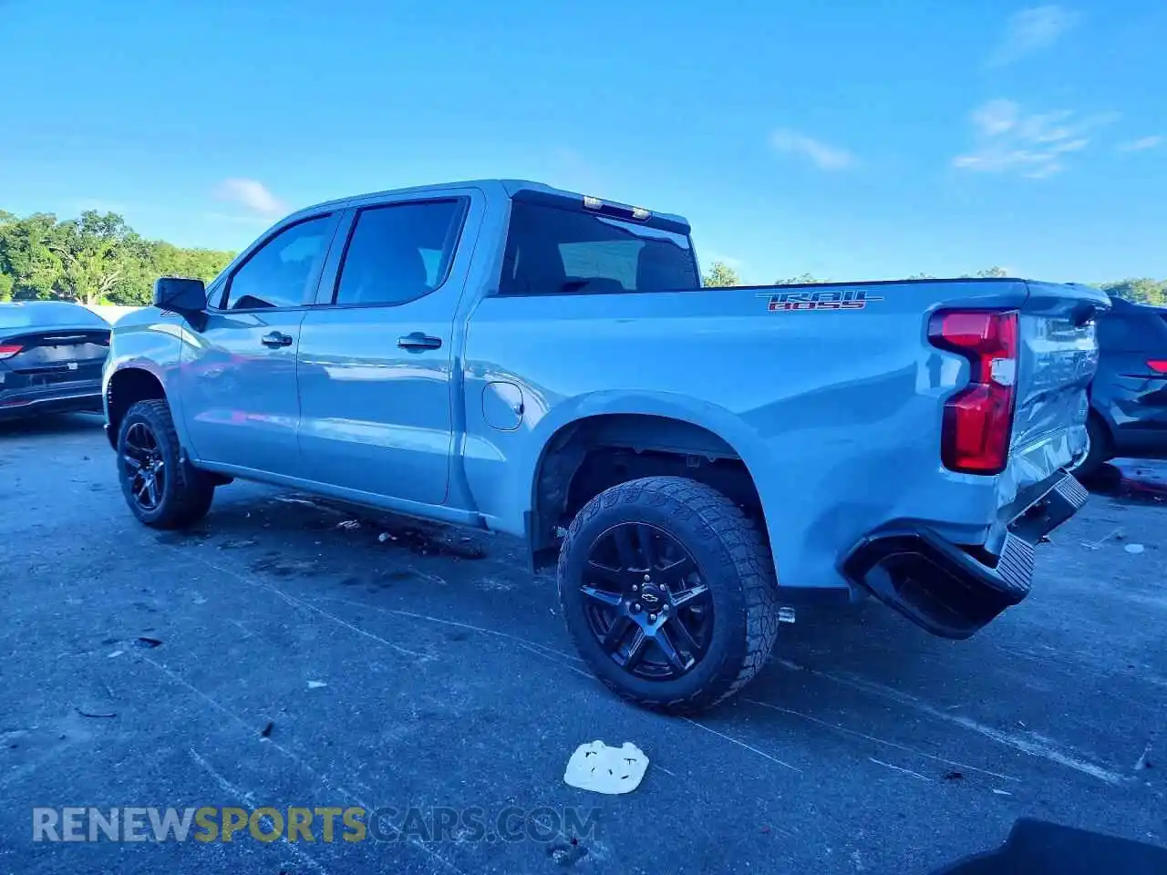 2 Фотография поврежденного автомобиля 3GCUDFEDXRG358087 CHEVROLET SILVERADO 2024