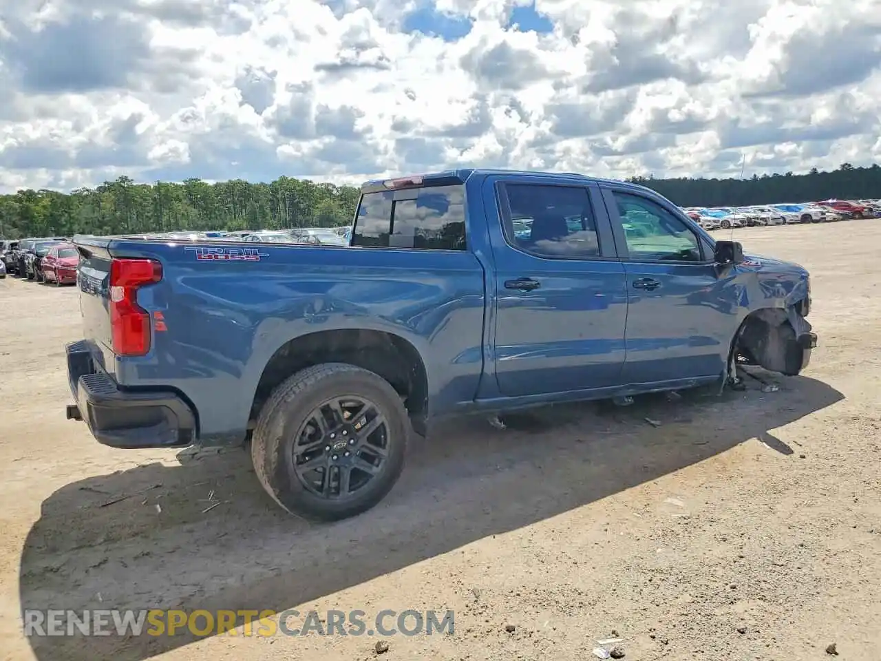 3 Photograph of a damaged car 3GCUDFEL4RG241158 CHEVROLET SILVERADO 2024