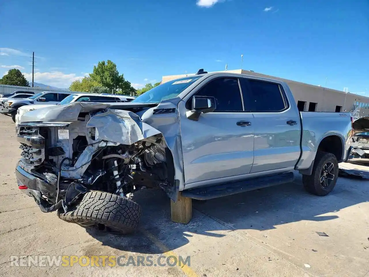 1 fotografías del automóvil dañado 3GCUDFEL5RG362491 CHEVROLET SILVERADO 2024