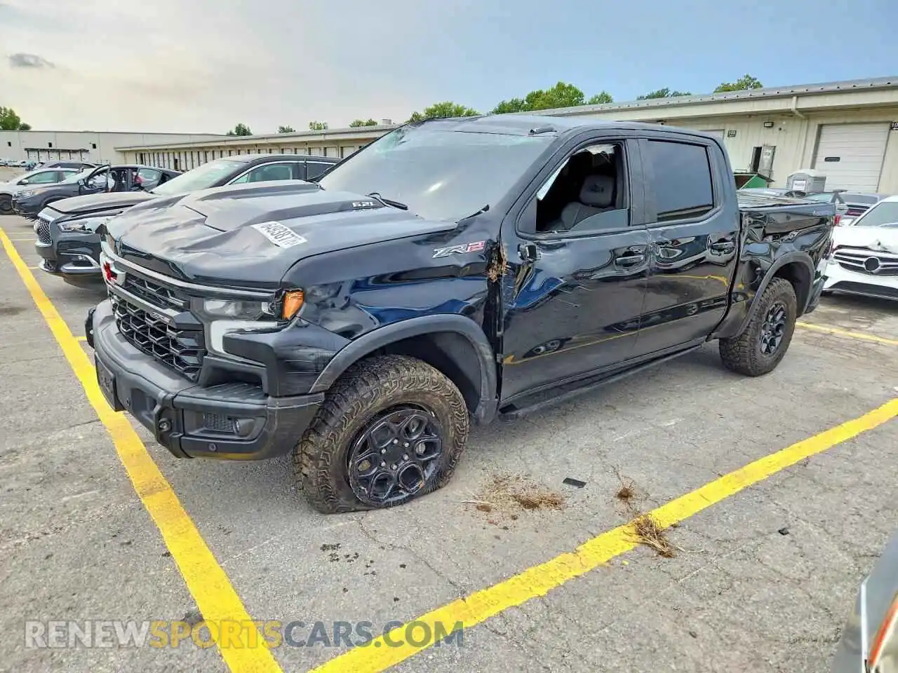 1 fotografías del automóvil dañado 3GCUDHEL0RG201736 CHEVROLET SILVERADO 2024