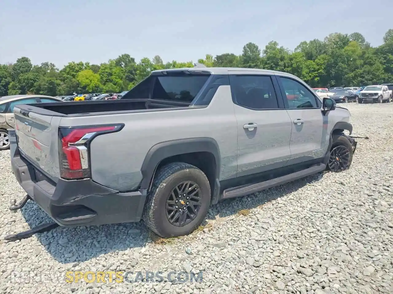 3 Фотография поврежденного автомобиля 1GC10ZED8SU403661 CHEVROLET SILVERADO 2025