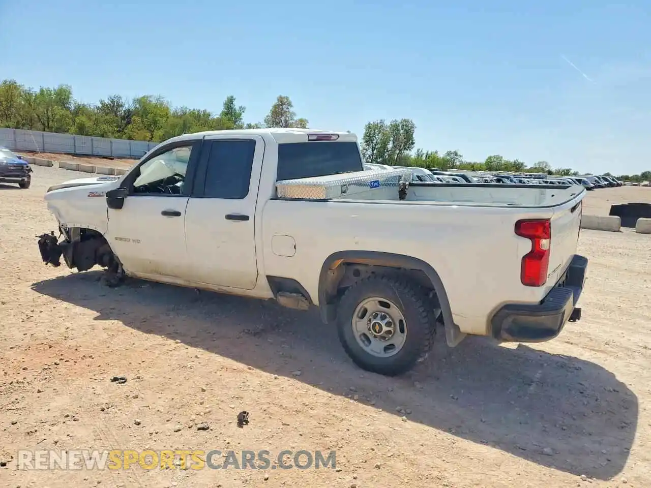 2 fotografías del automóvil dañado 1GC2KLE73SF185364 CHEVROLET SILVERADO 2025