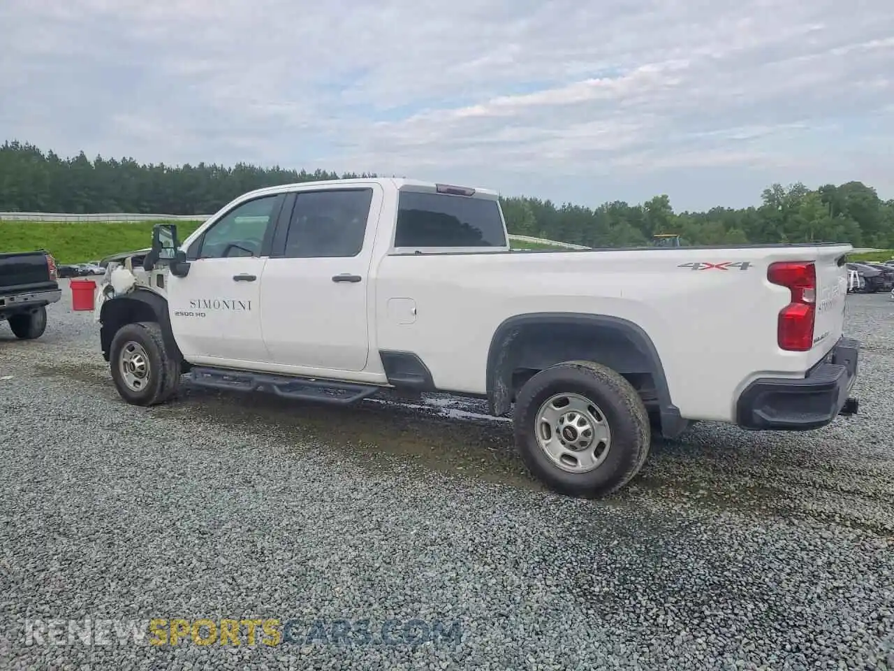 2 fotografías del automóvil dañado 1GC4KLEY4SF114448 CHEVROLET SILVERADO 2025