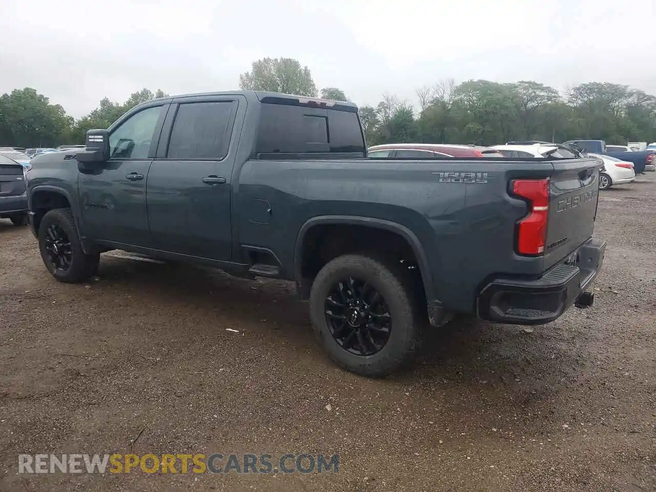 2 Фотография поврежденного автомобиля 1GC4KNE79SF284825 CHEVROLET SILVERADO 2025